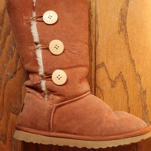 Brown High Boots (Knock off Uggs)